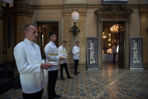 Accoglienza alla grand soirée a Villa Erba